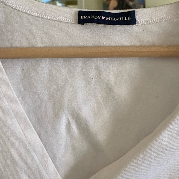 brandy Melville shirt - Picture 2 of 2